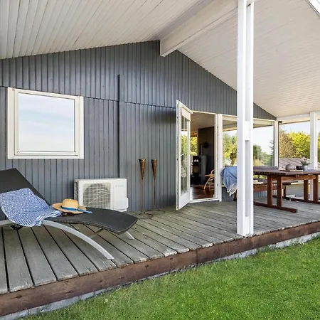 Ferienhaus Beautiful In With Wifi *